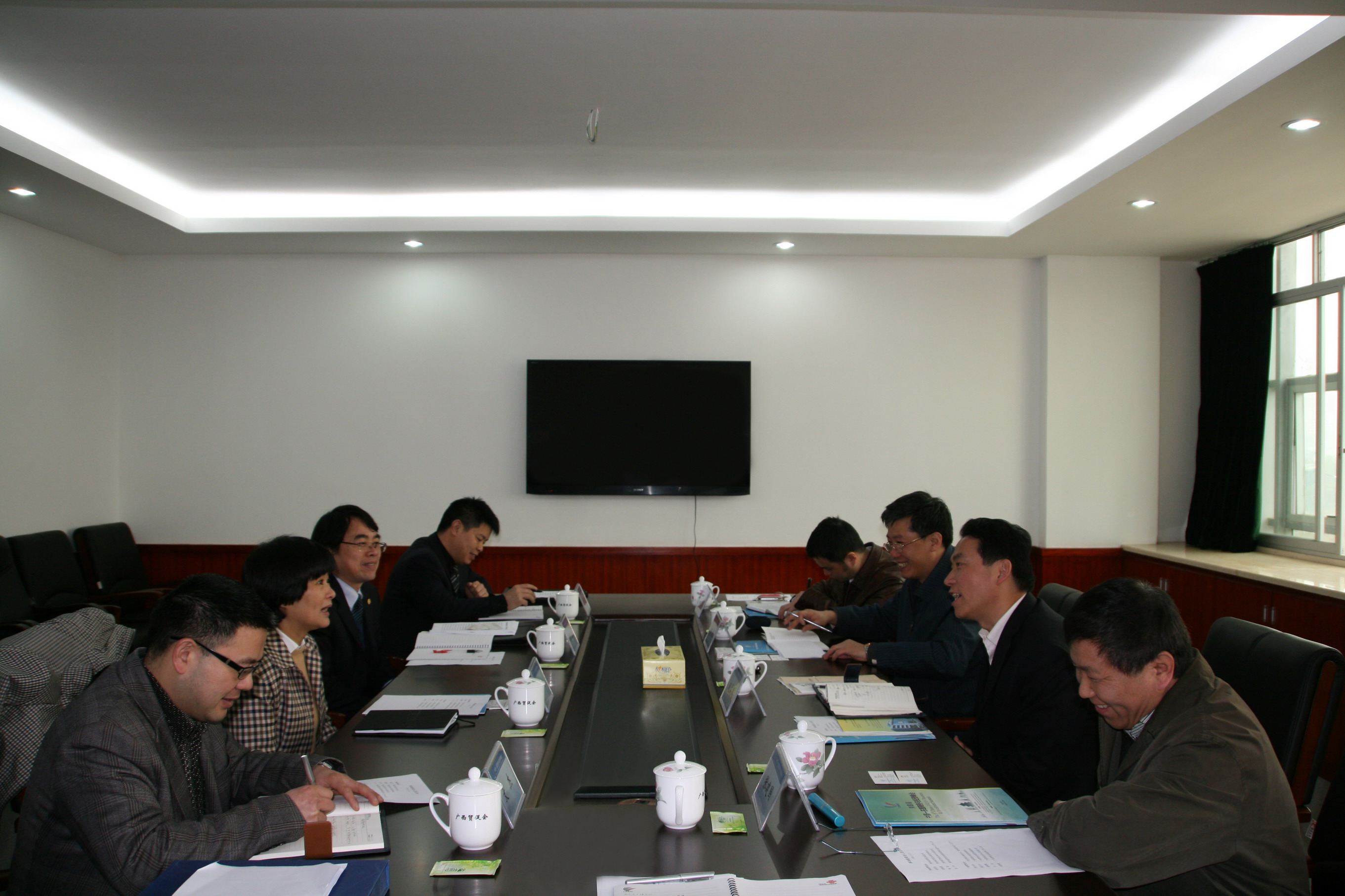 图一：座谈会现场